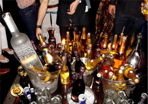 gold room bottle service