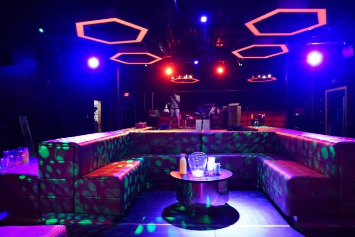 Atlanta-nighclubs-aurum-sections-working